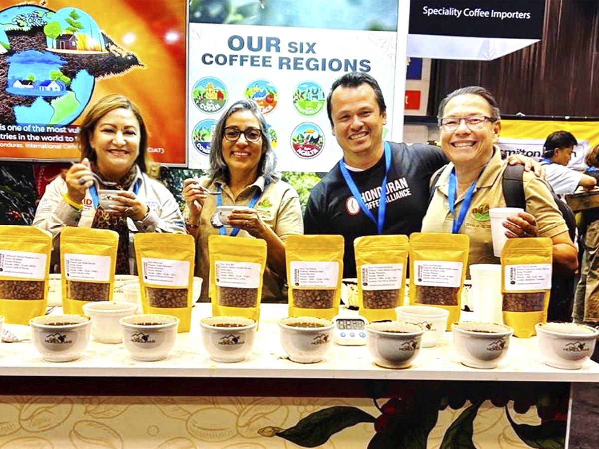 El Instituto Hondureño del Café (Ihcafe), Inloher Honduras, Cafico Honduras y USAID Honduras a través de Agronegocios Sostenibles participaron en la Expo.