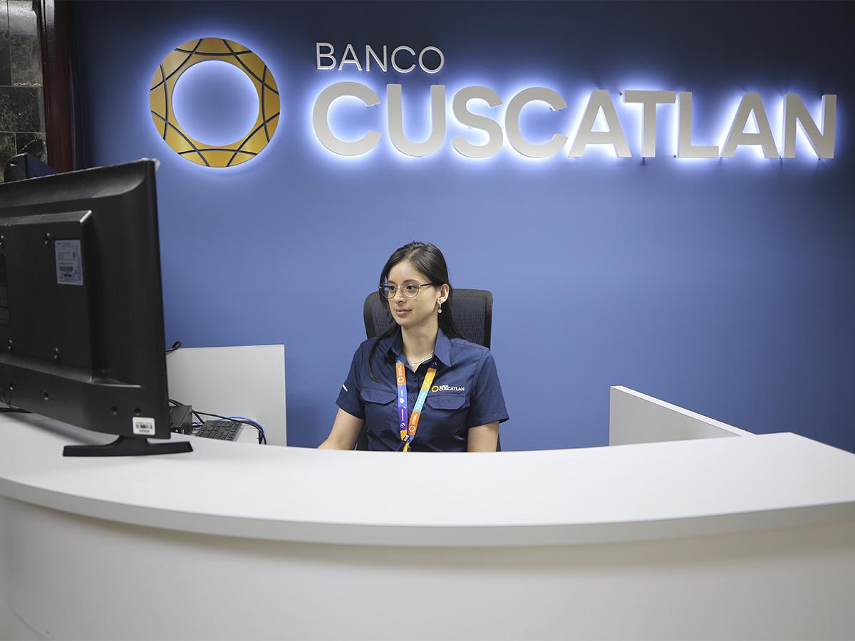 Banco Cuscatlán trae innovación, tecnología y empleos al país