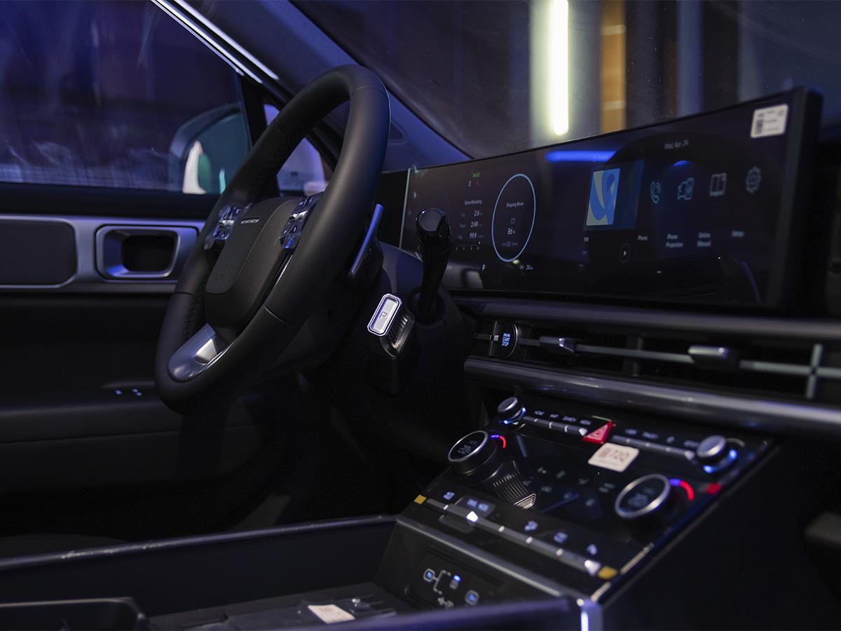 La totalmente nueva Santa Fe 2025 ofrece un nivel de lujo y comodidad adaptado a las preferencias individuales de cada conductor.