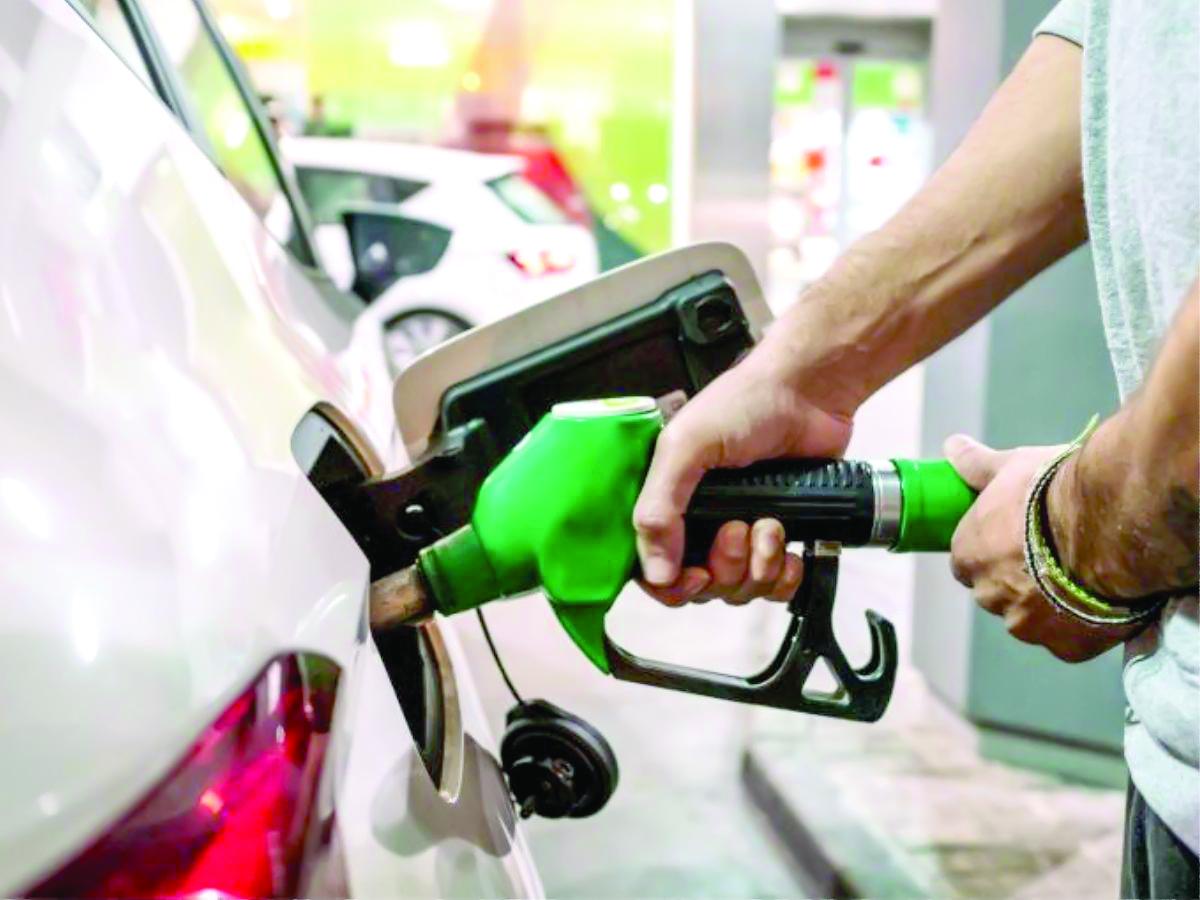 De L24.55 es el impuesto que se paga por la gasolina súper