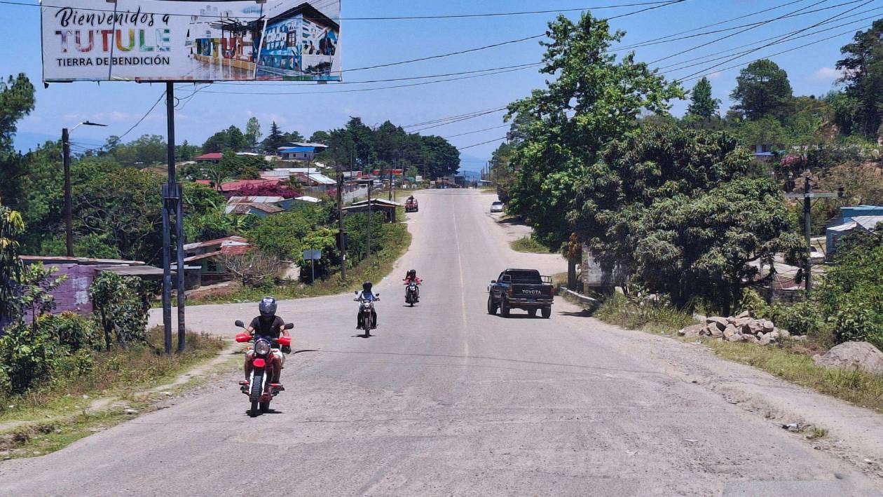 Si viaja a La Paz, Marcala o La Esperanza tenga cuidado: así están sus carreteras