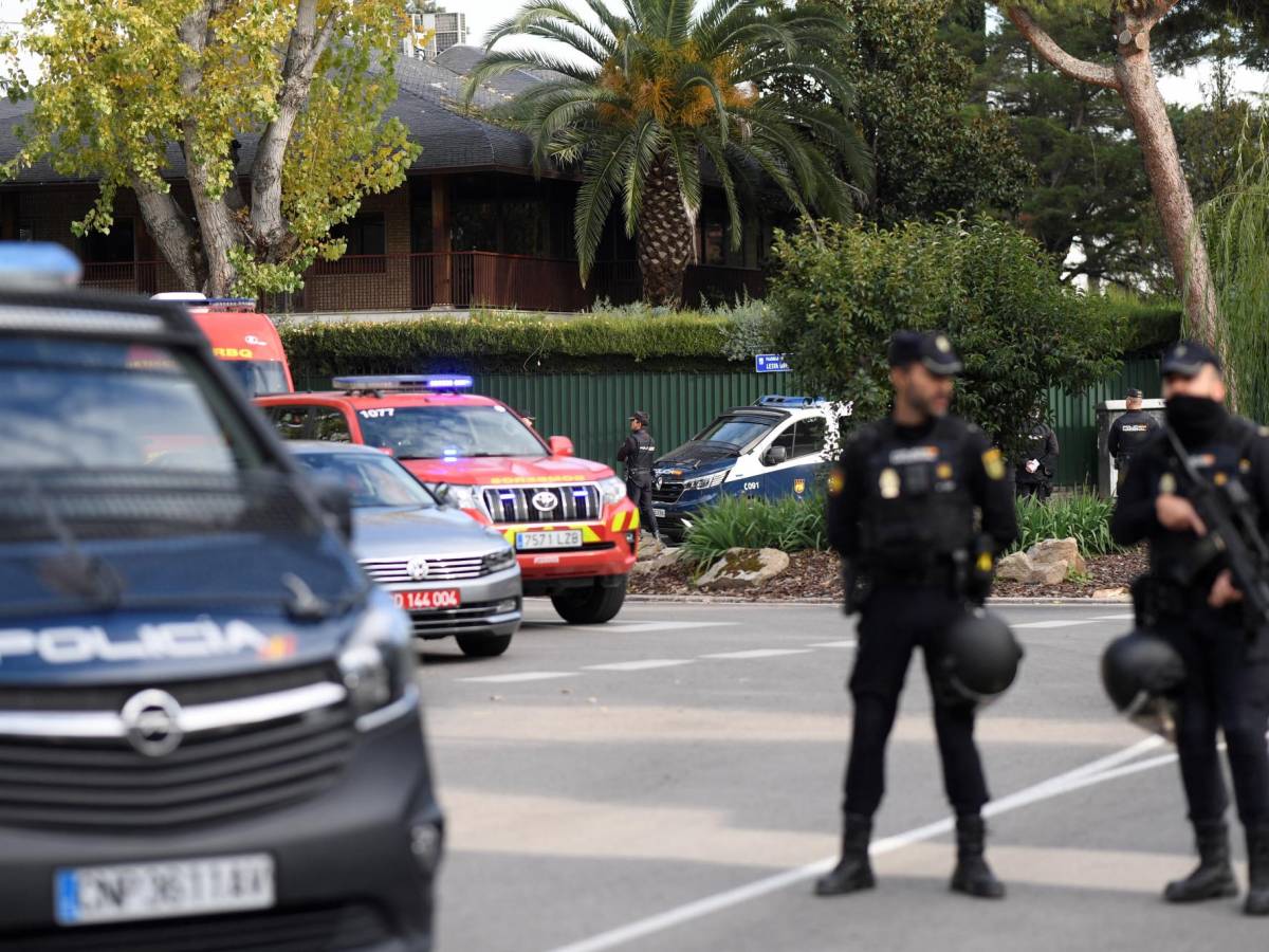 Interceptan un sobre sospechoso en la embajada de Estados Unidos en Madrid