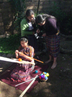 Mujeres mayas: luchando contra el silencio