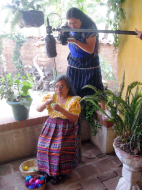 Mujeres mayas: luchando contra el silencio
