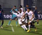 Rubilio Castillo celebrando su gol contra el Olimpia.