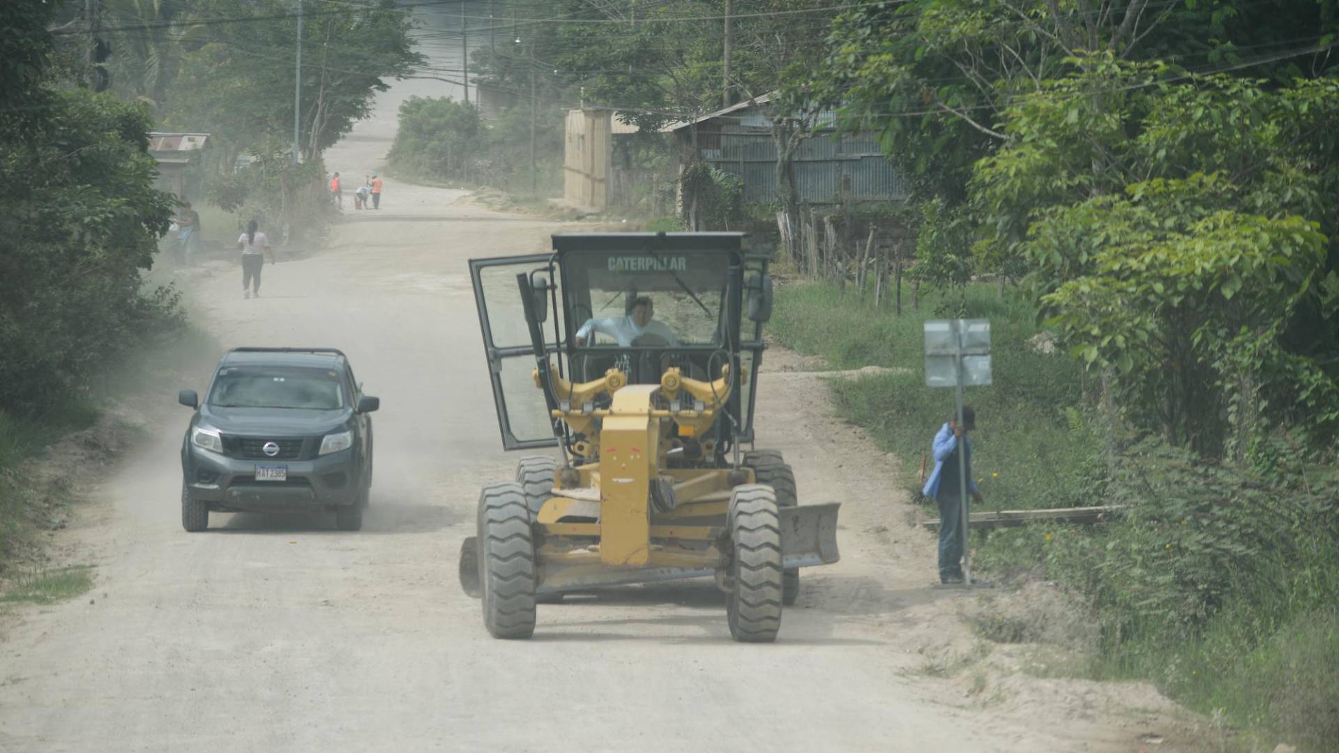 $!De Gracias a La Campa, Lempira el camino dejará de ser una tortura. La vía está siendo intervenida y preparada para ser pavimentada.