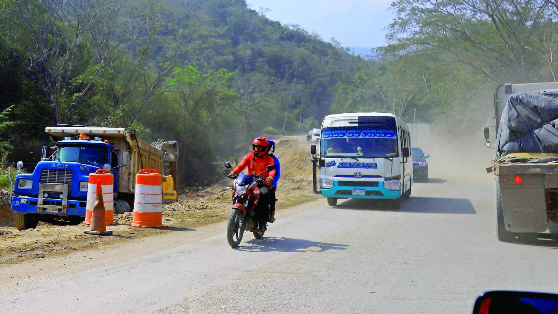 $!La reparación de tramos impulsa a viajeros a practicar turismo nostálgico.