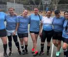 Dayana, a la izquierda, junto con su equipo celebraban el sábado el haber ganado uncampeonato de fútbol, apenas unas horas antes del ataque de Irán.