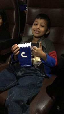 Más de 200 niños de El Ocotillo disfrutaron del cine gracias a Diario LA PRENSA   