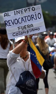 1,2 millones de venezolanos marchan contra Nicolás Maduro