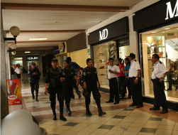 Capturan a cuatro sujetos tras intento de asalto a centro comercial de Tegucigalpa