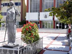 Corte de Honduras acepta dos recursos contra Ciudades Modelo