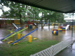 Por lluvias algunas escuelas se quedan sin clases en San Pedro Sula