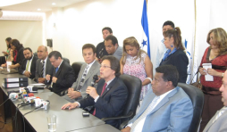 Tribunal Electoral inscribe el partido de Salvador Nasralla