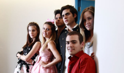 Eme15 quiere trascender fronteras