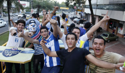 ¡Qué lección!, Honduras festeja