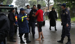 Dos muertos deja tiroteo entre mareros y policías en San Pedro Sula