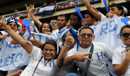¡Qué lección!, Honduras festeja