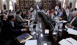 Ley de Conatel no tiene 'intención escondida”, asegura presidente Lobo