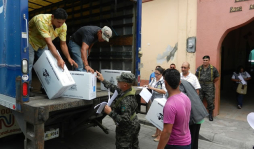 Llegan las urnas a Comayagua