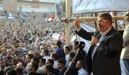 Decreto de Mohamed Mursi detona protestas