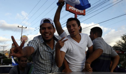 ¡Qué lección!, Honduras festeja