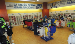 Diunsa ofrece 50% en todo el departamento de moda y deportes