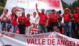 'Las urnas van a reventar”: Mauricio Villeda