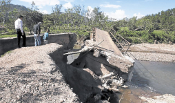 16 comunidades aisladas por falta de puente en Santa Rita