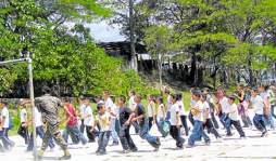 Cultivan semilleros de futuros guardianes en Honduras