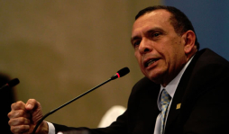 DC pide cese de violencia en Honduras