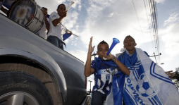 ¡Qué lección!, Honduras festeja