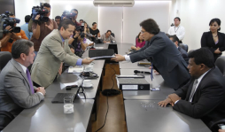 Tribunal admite al partido de Romeo Vásquez