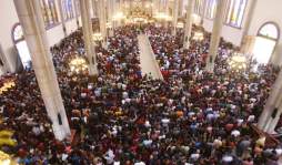 Hondureños oran por la paz en la alborada a la Virgen de Suyapa