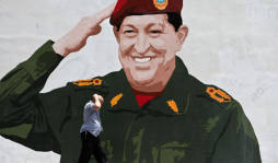 Niegan deterioro de la salud de Chávez