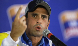 Capriles pide a los venezolanos no caer en 'rumores ni odios'
