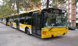 Conductor salva a niños en autobús antes de morir