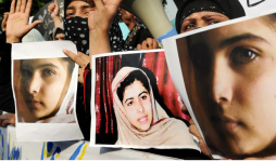 Extraen bala a niña activista tiroteada por talibanes