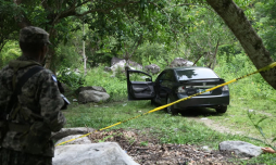 En balneario de El Zapotal acorralan y matan a balazos a un hombre