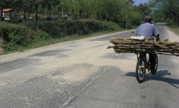 Peligrosa carretera hacia Ticamaya