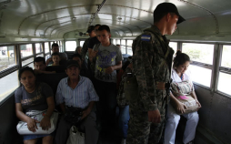 Ultiman a balazos a pasajero de bus en San Pedro Sula