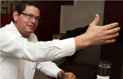 'Con el 70% disminuirá cantidad de reprobados”: Marlon Escoto