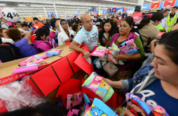 Viernes Negro madruga como nunca antes en Estados Unidos