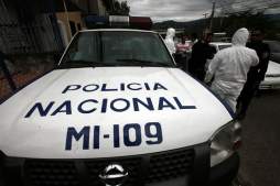 Policía relata cómo asesinaron al hijo de la rectora y su amigo