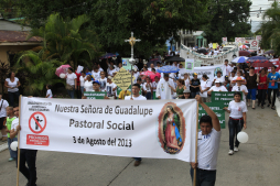 Fieles de la parroquia Guadalupe claman paz y justicia