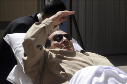 Hosni Mubarak condenado a cadena perpetua