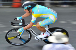 El kazajo Vinokourov, nuevo campeón olímpico de ciclismo
