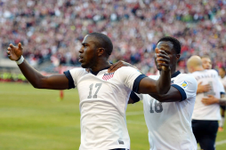 Estados Unidos se venga y complica a la Selección de Honduras