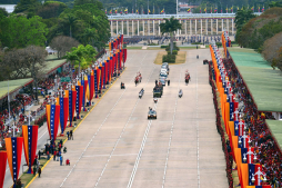 Chavismo se deshace en lágrimas en último adiós de Chávez