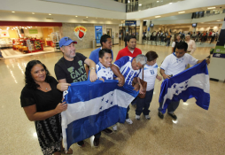 Selección de Honduras arribó a Salt Lake City para partido ante EUA